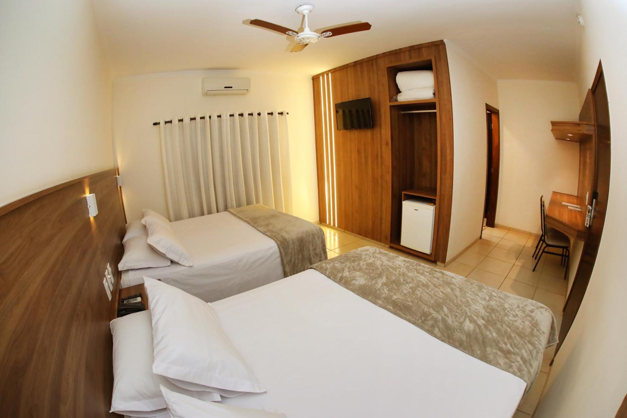 Hotel Roda D'Agua Andradina Ruang foto
