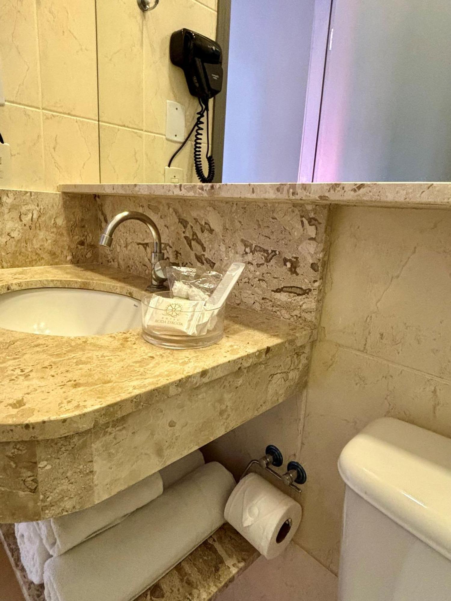 Hotel Roda D'Agua Andradina Ruang foto