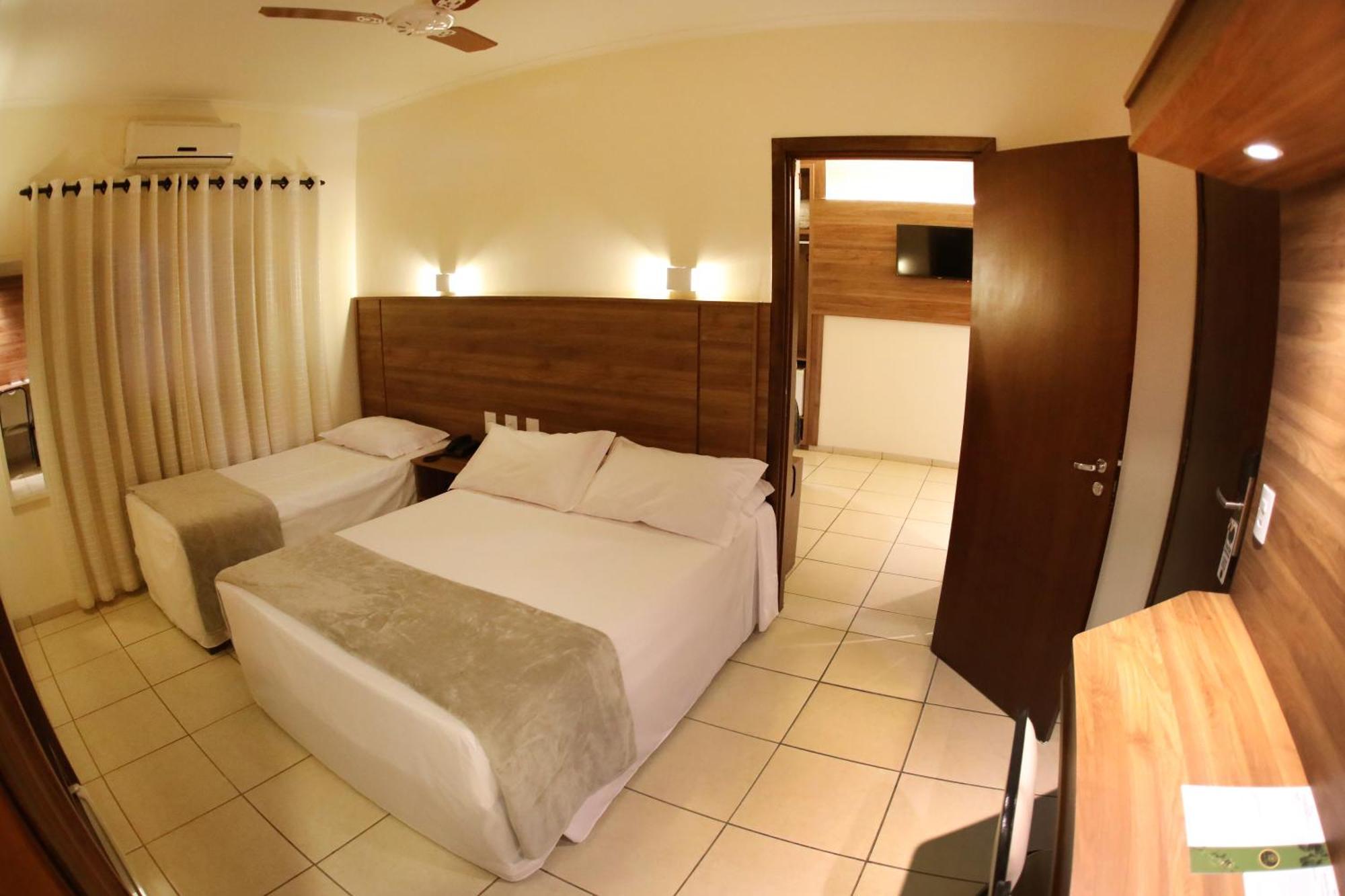 Hotel Roda D'Agua Andradina Ruang foto