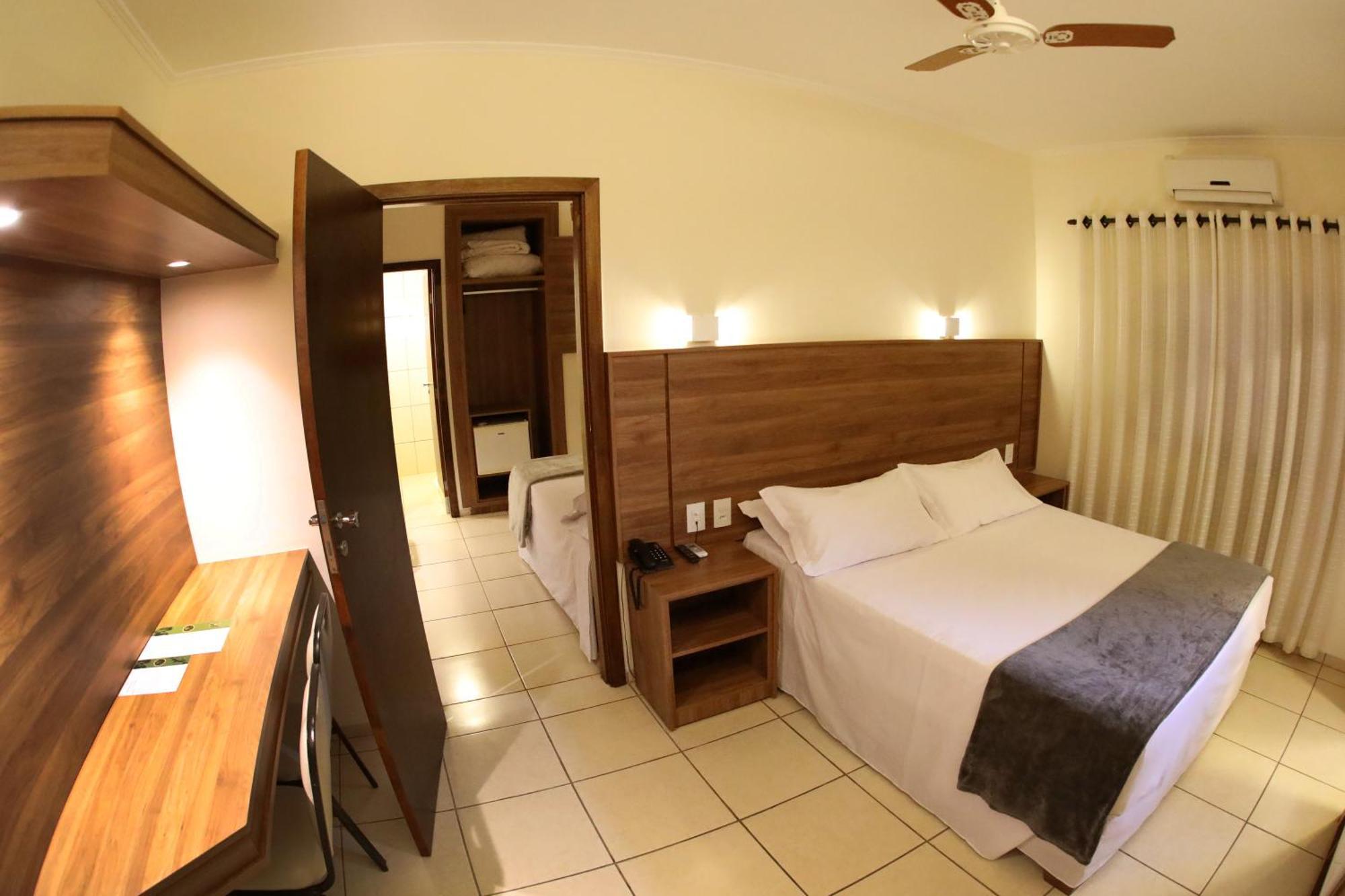 Hotel Roda D'Agua Andradina Bagian luar foto