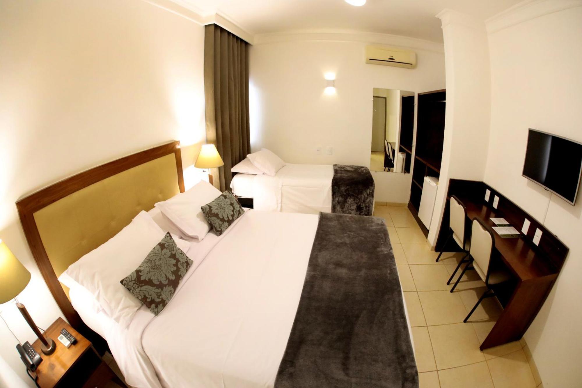 Hotel Roda D'Agua Andradina Ruang foto